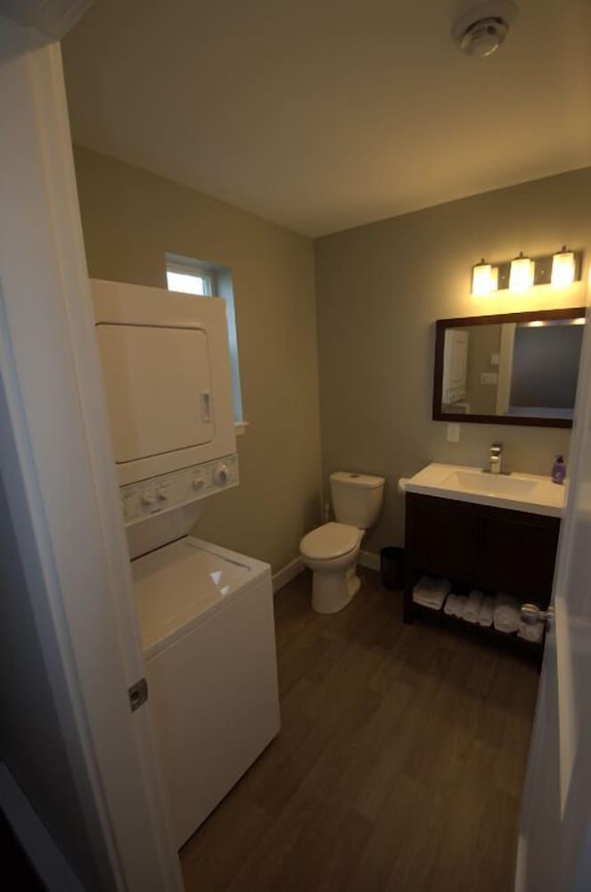 First Avenue Executive Suites