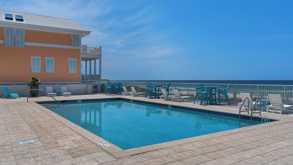 Lakefront Haven in Carillon Beach