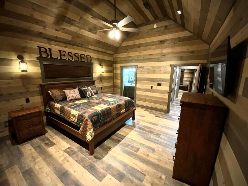 Coal Camp Lodge