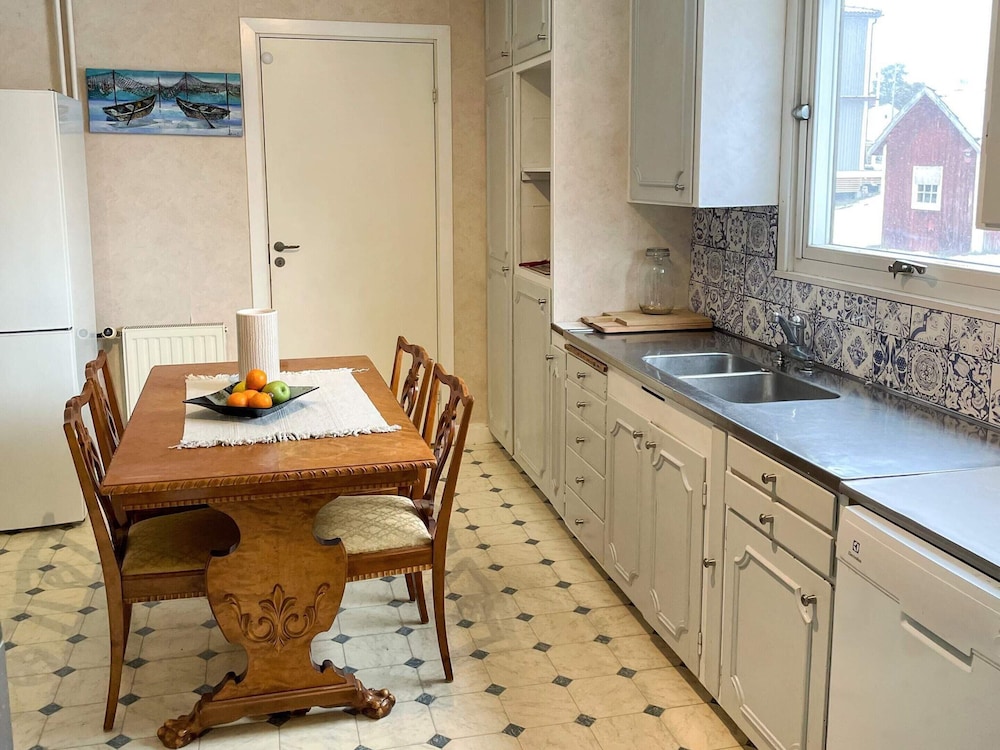 Holiday Home in Ruda With Terrace