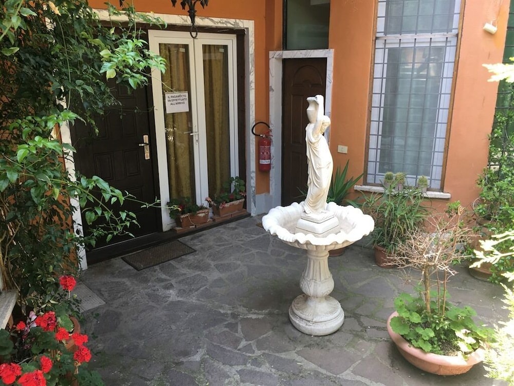 Villa Wilson