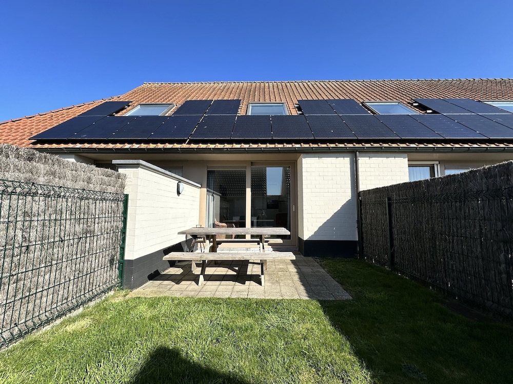 Holiday Home in Koksijde Near Sandy Beaches