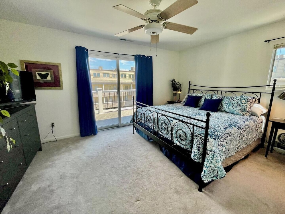 Hickman Street 3A