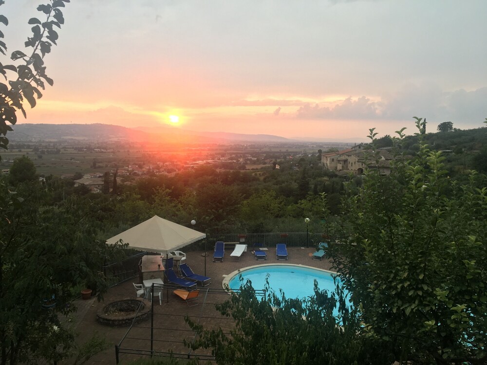 Setter House Agri Hotel