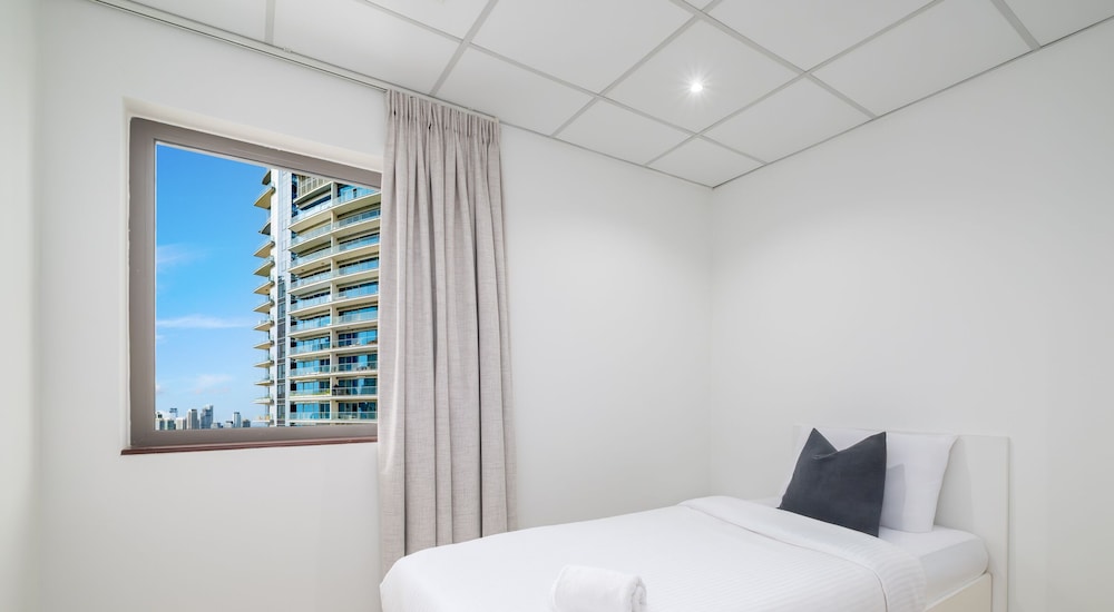 LUX The Murjan Sea View Suite 2