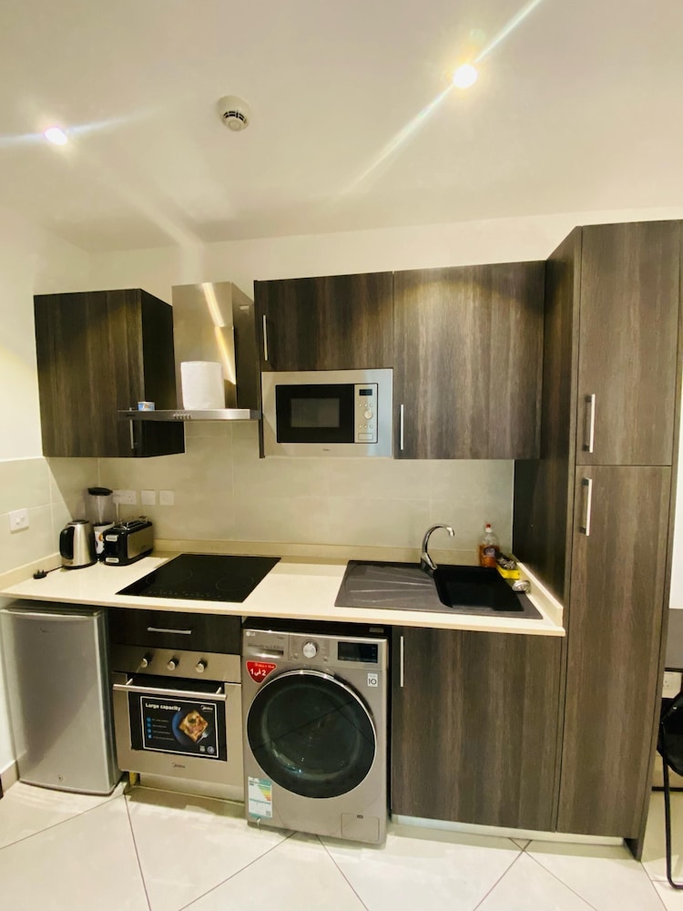 EBS LEGEND ONE BEDROOM DUPLUX embassy