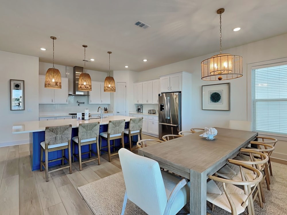 Yacht Harbor House by Southern Vacation Rentals