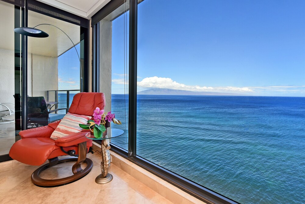 Mahana Resort #1205 1 Bedroom Condo by RedAwning