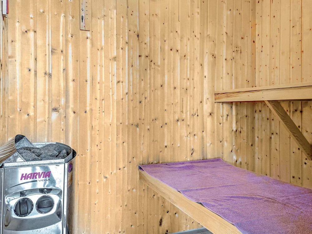 5 Star Holiday Home in Albaek