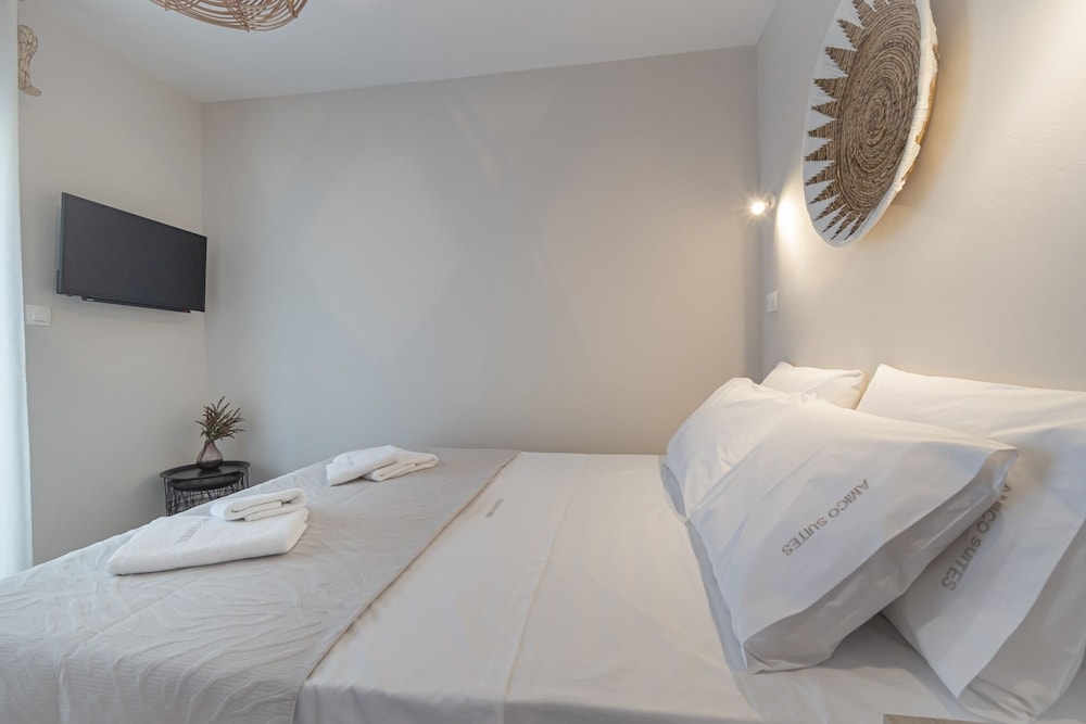 Amico Suites 1 by Rentals Pro - Nea Moudania