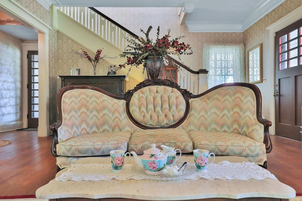 The Lancaster Manor B&B view 2