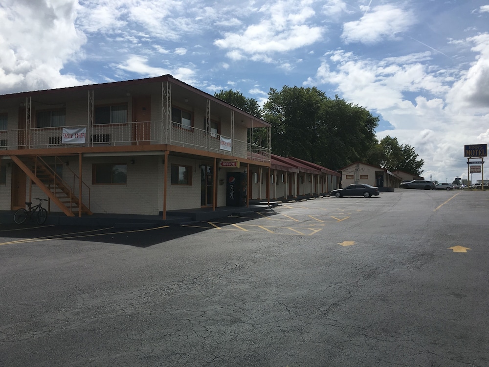Finns Motel