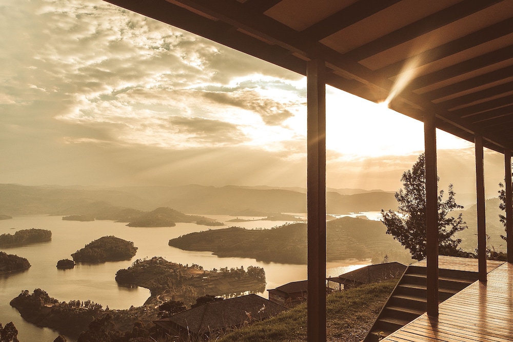 Arcadia Lodges Lake Bunyonyi