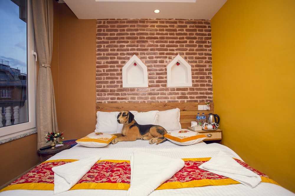 BLUE MOUNTAIN HOME STAY