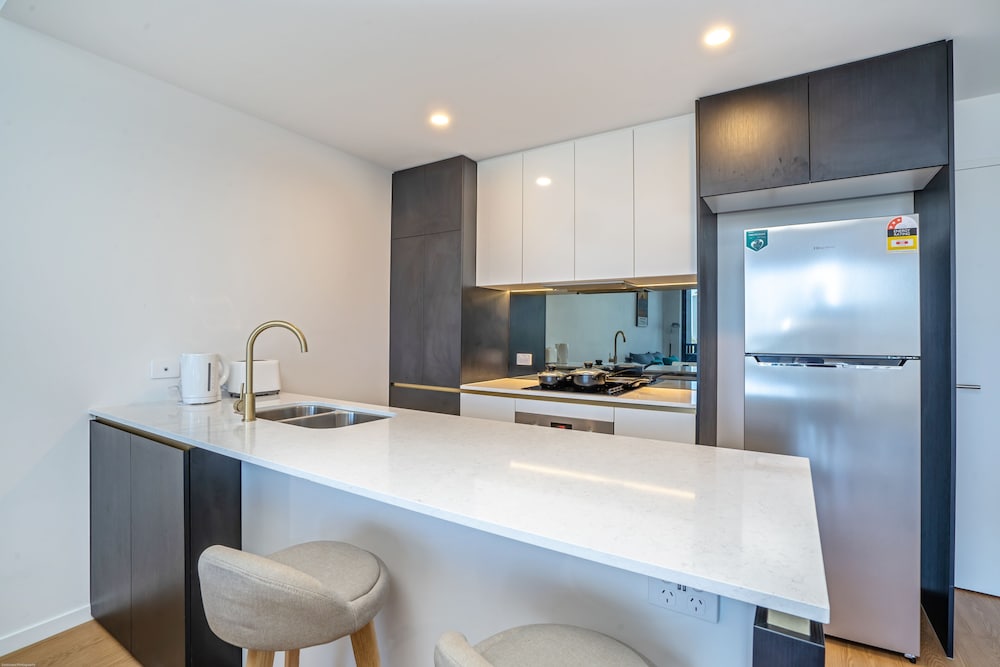 Peninsular GoldCoast view 3