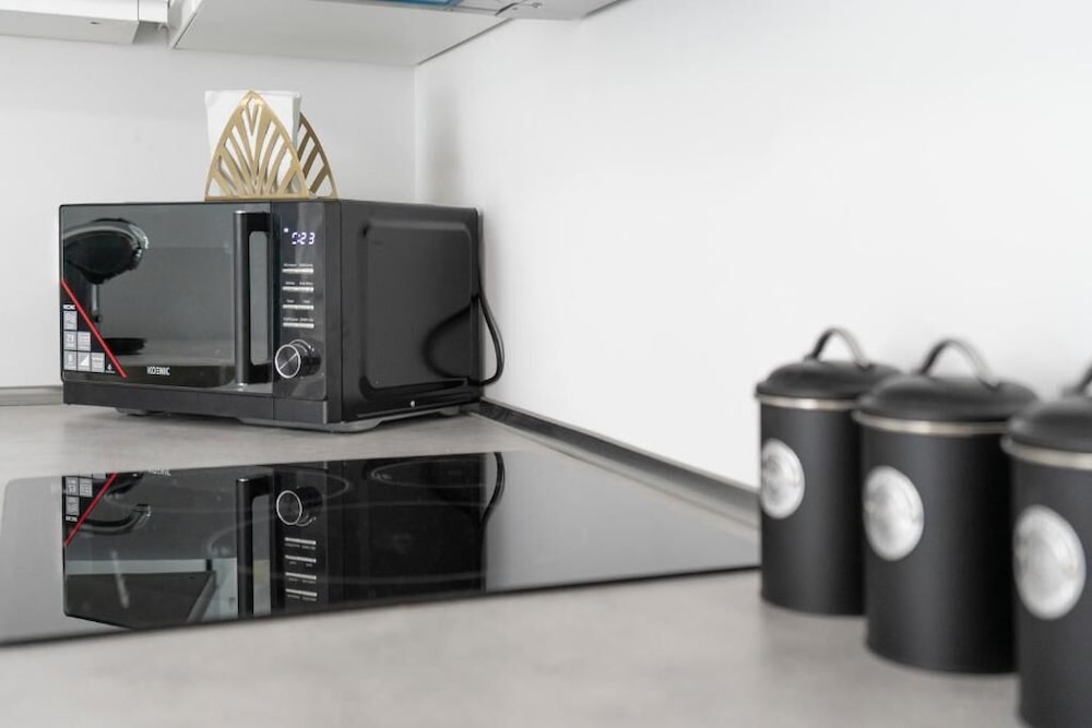 Deluxe Stay - Naffah Apartments