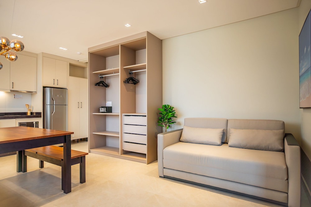 Elegance Residence