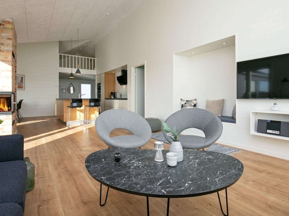 12 Person Holiday Home in Lokken-by Traum view 3