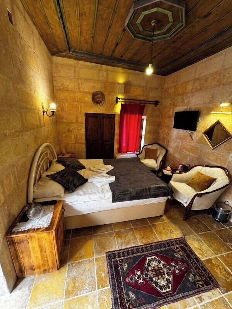 TATLI KAYA OTEL