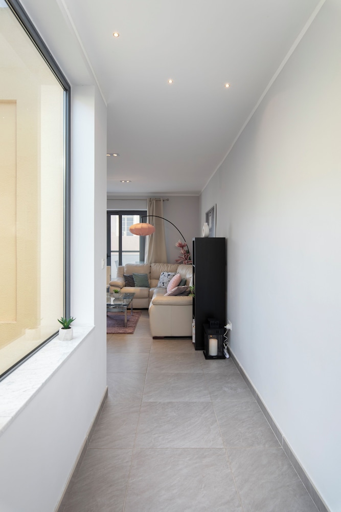 Sliema Seaside Penthouse with Terrace