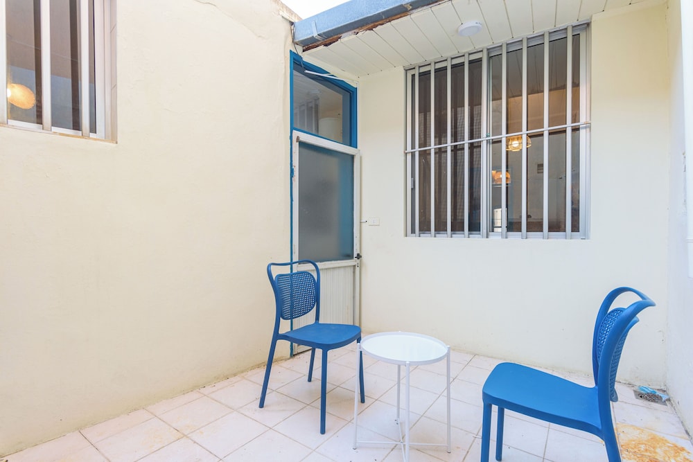 Galleria 1-Bedroom Apartment in Batroun