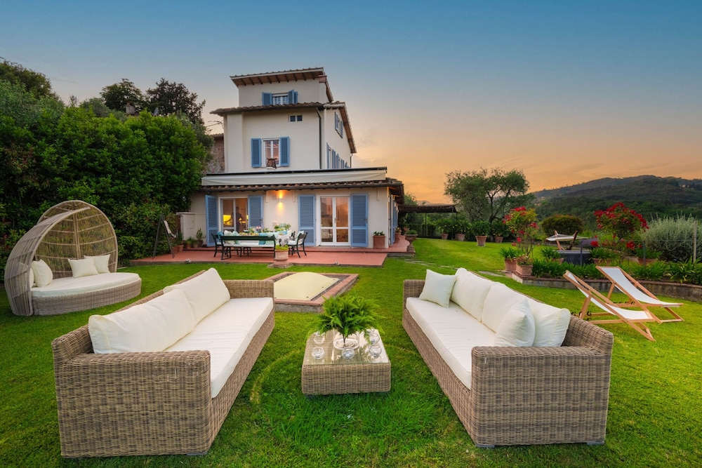 Villa Lontana in Lucca