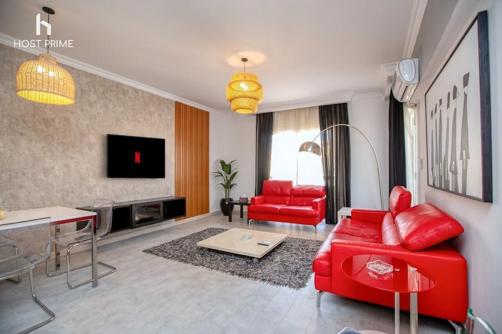 Luxury Apartment in Al Rehab