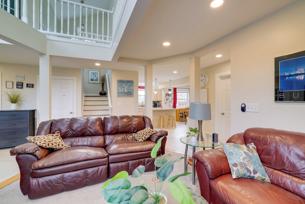 1 Mi to Beach: Nature Paradise in Lake View!