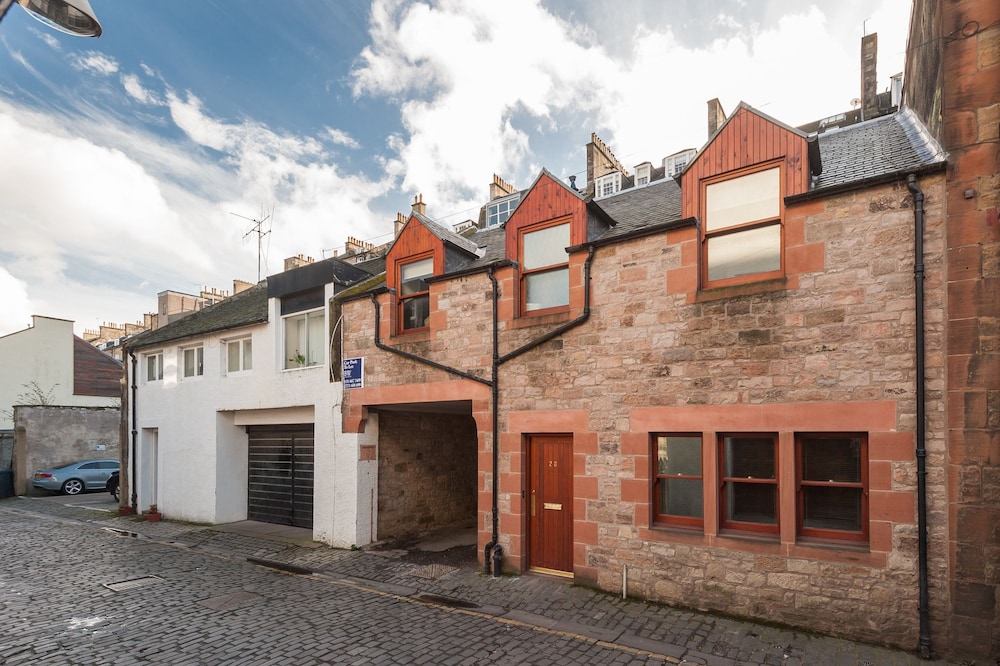 City Retreat Edinburgh
