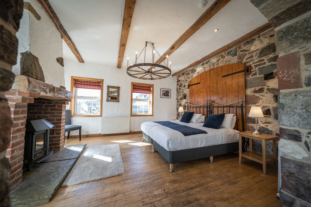 Hotel The Oak Tree Inn - Image 1