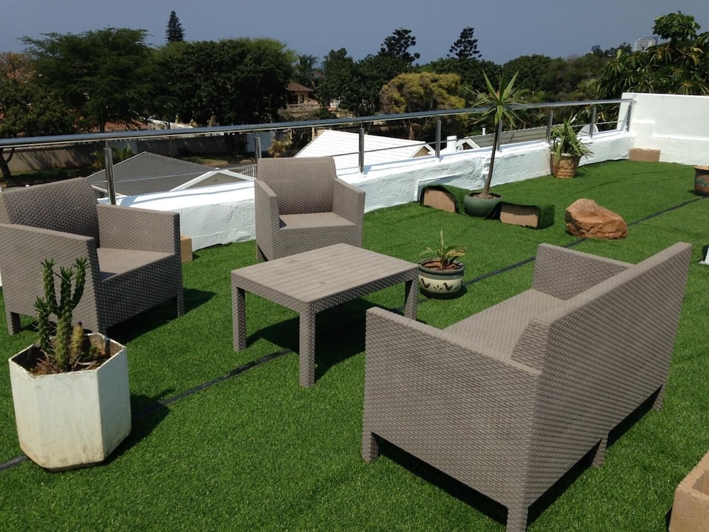 Umhlanga Guesthouse view 3