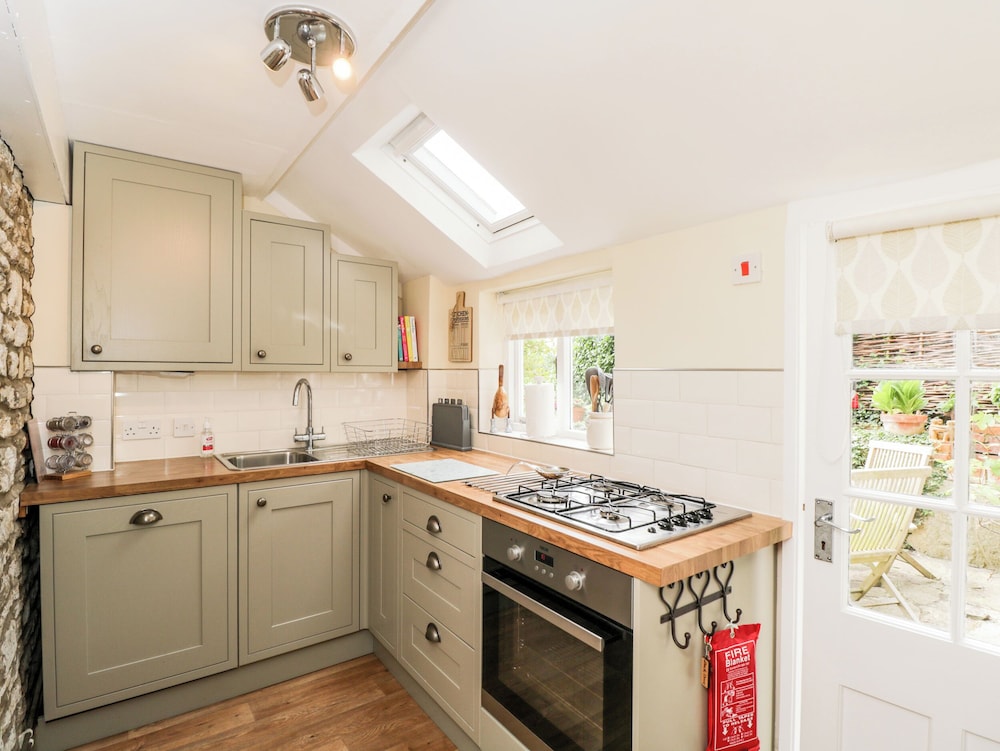 Corner Cottage