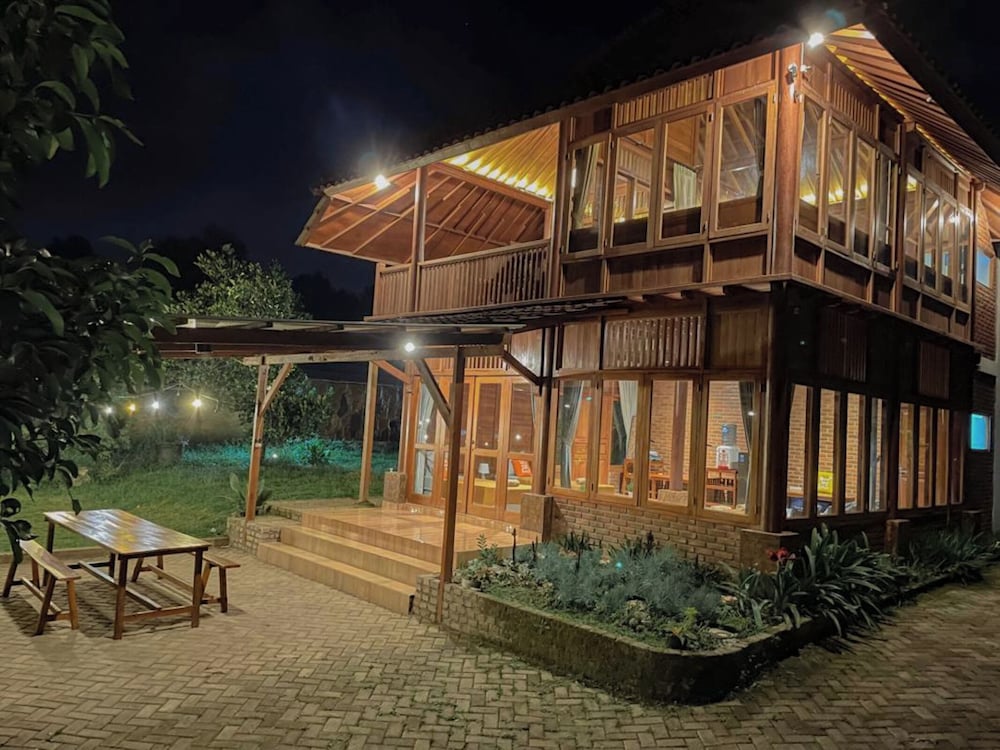 Arovala Villa