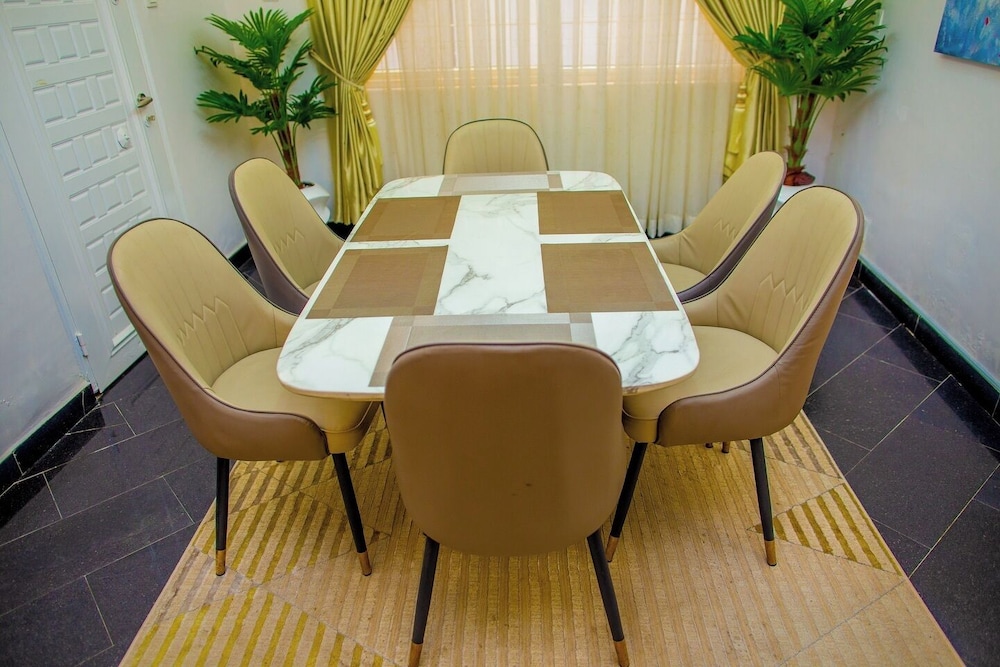 The Bond Apartment
