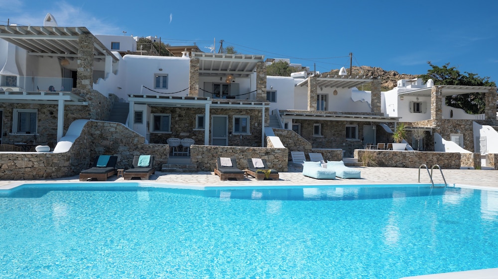 CAVO BLUE VILLAS
