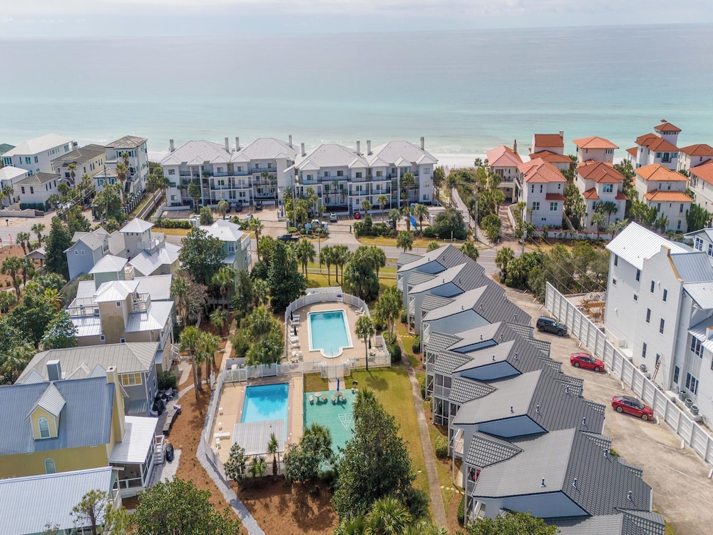 Palms North #7B by Southern Vacation Rentals