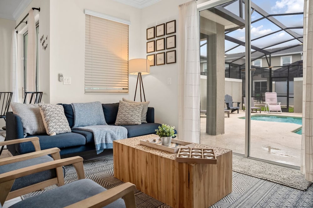 4345 Mickey s Townhome Storey Lake Pool