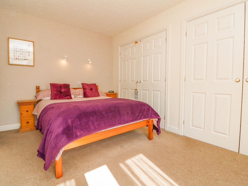 37 Ocean Park