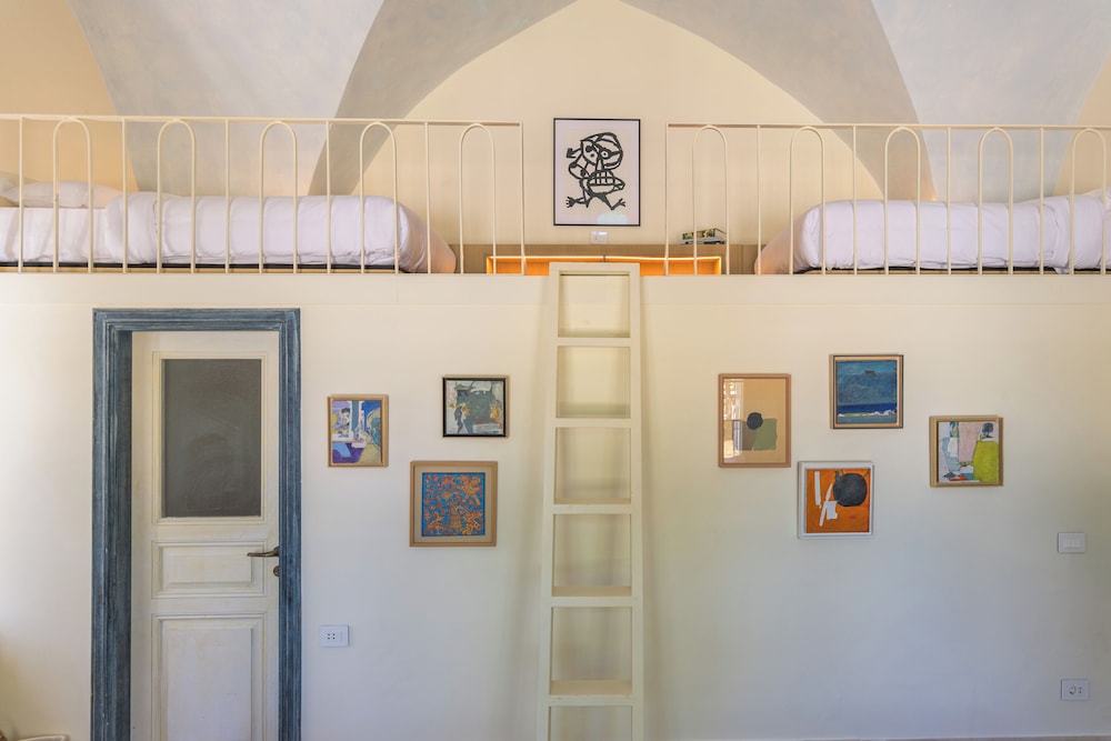 Amani Luxury 4BR Villa & Pool in Batroun