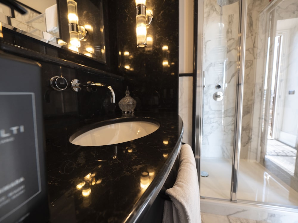 Ricciardelli Luxury Studios