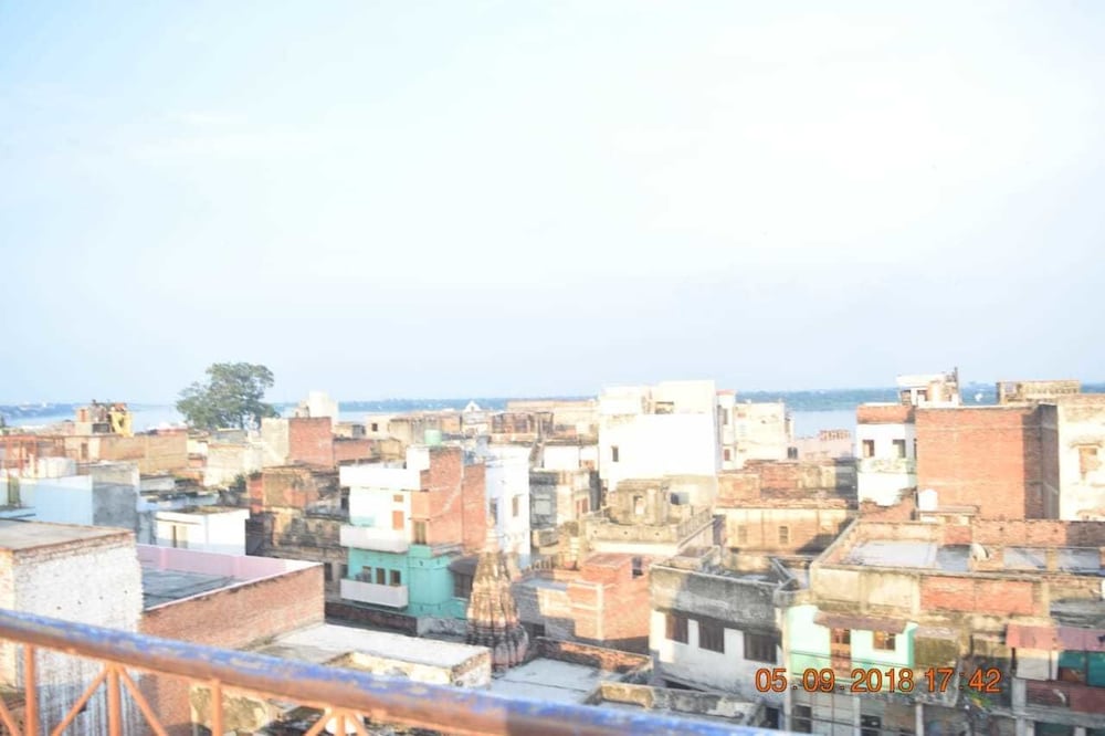 Family Guest House