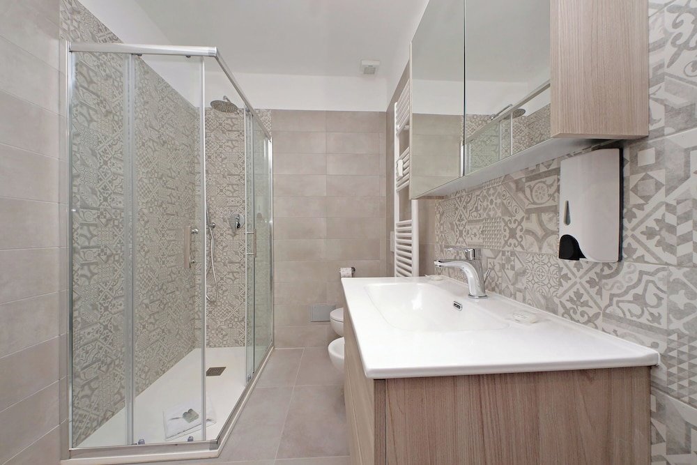 YCH Bagnera Suites