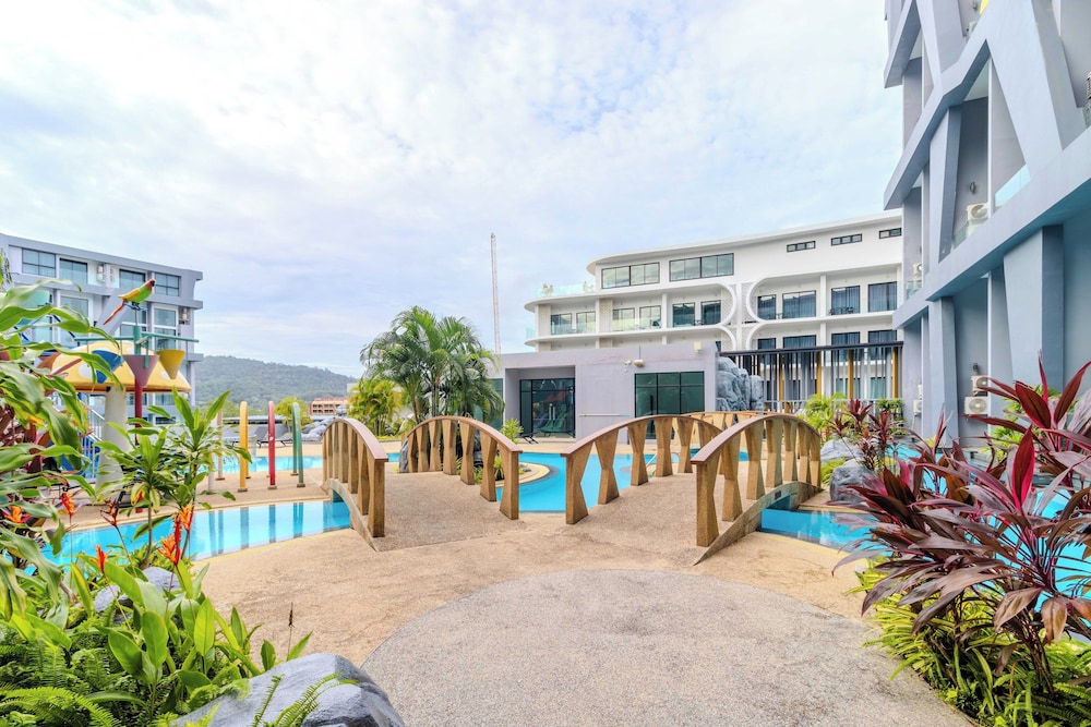 Utopia Naiharn unit B405 C248