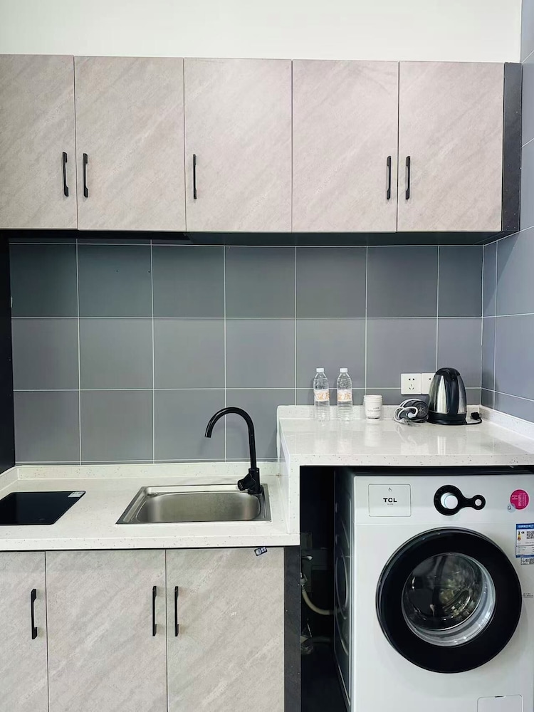 Chongqing Justom Serviced Apartment 4