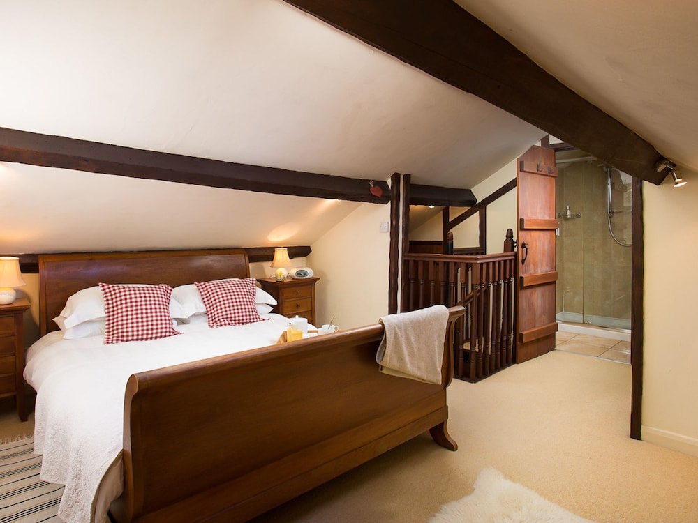 Poppy Cottage