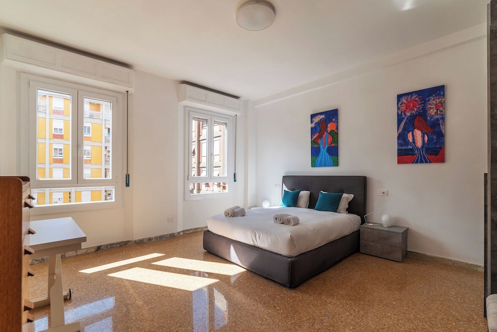 Spacious flat near to Central Rome