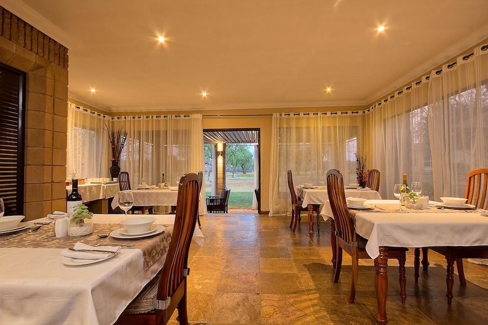 Centurion Golf Suites Boca Walk