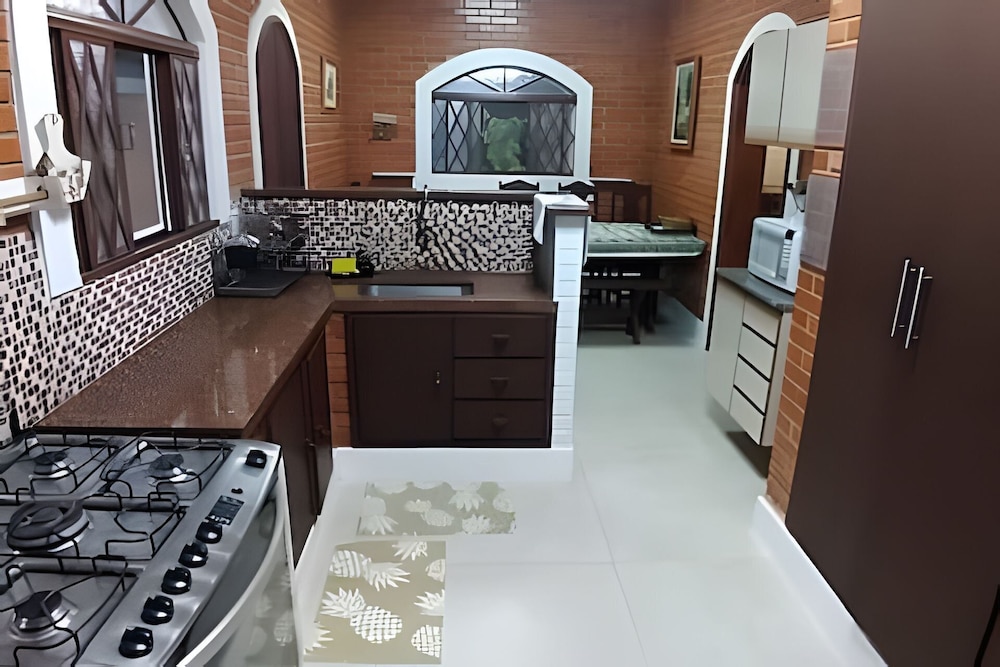 Linda casa em Indaiatuba -Interior de SP