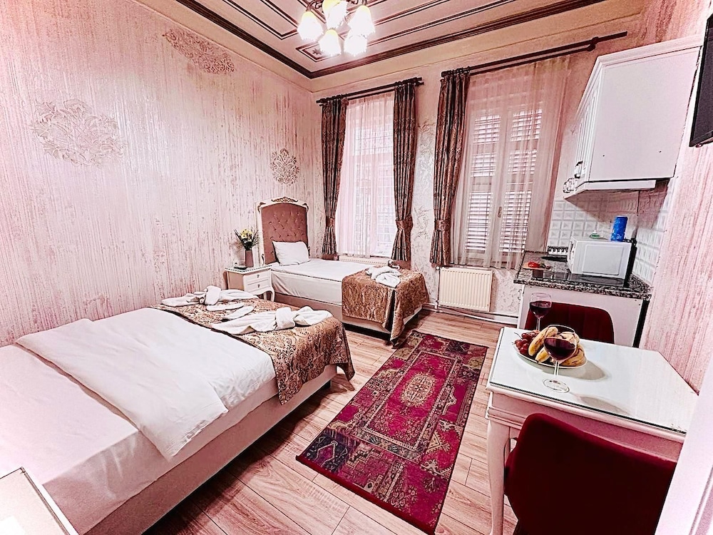 Alhambra Apart Otel - Image 25