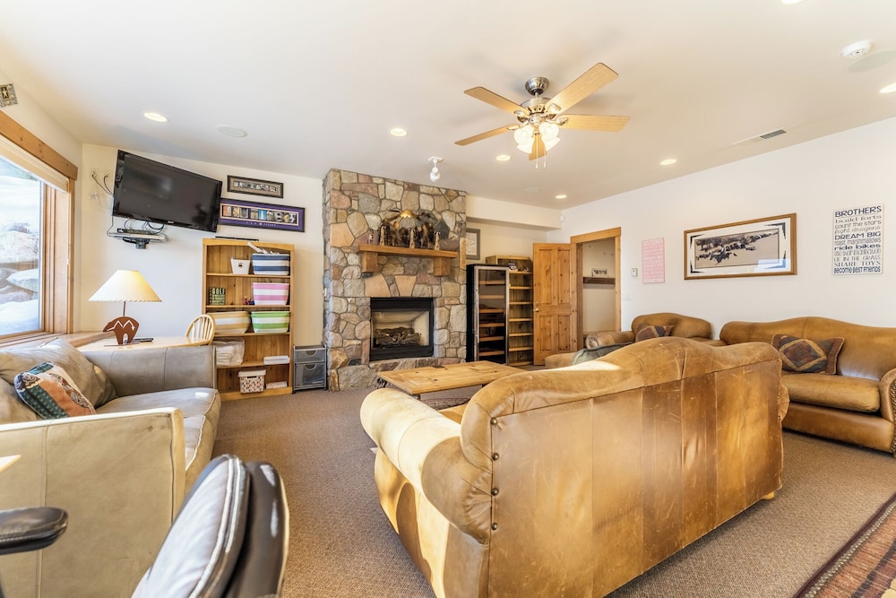 94 Ryan Gulch Road